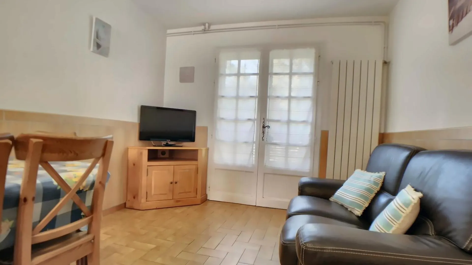 Apartment Appartement 6 Pers, Jardinet Privatif, Wifi - Fr-1-475-145 Saintes-Maries-de-la-Mer France